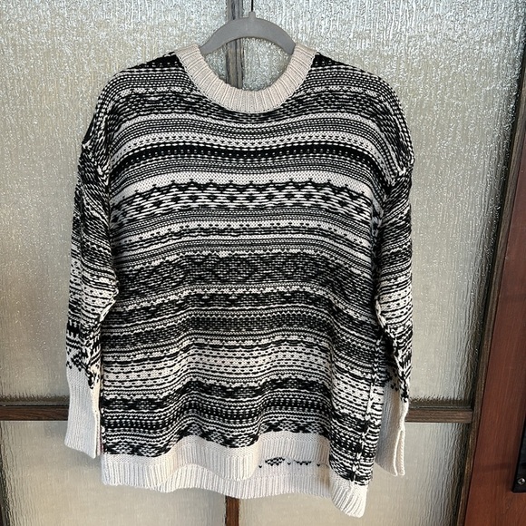 Nude
Fair Isle Oversize Sweater size Eruo 42 or US Large - Picture 5 of 10